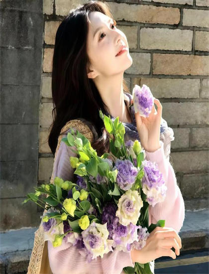 隐藏细节：《Yallah！地下》文化的传统元素与现代诠释——文化符号的象征意义